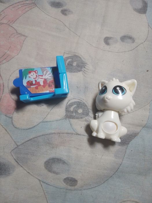 Игрушки разные       .