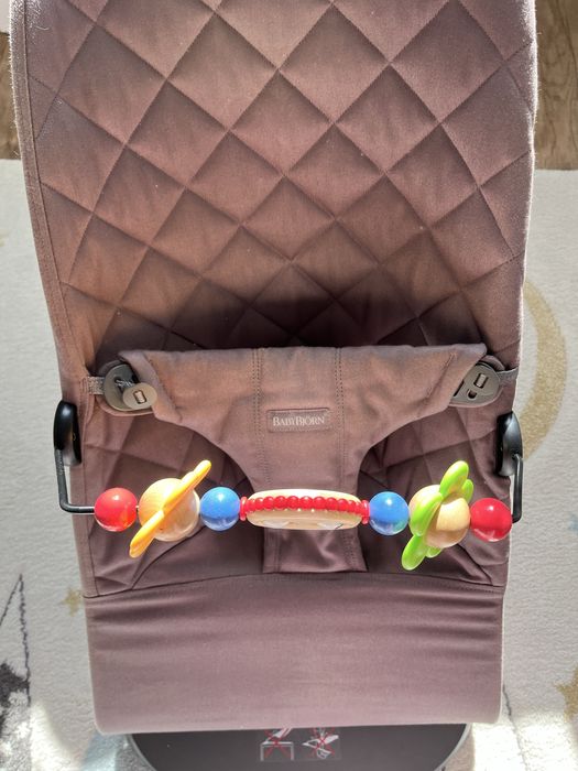 Bujaczek BabyBjorn + zabawka