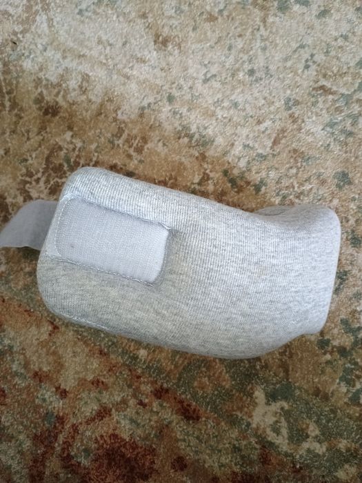 Бандаж на шию, лангет для коліна