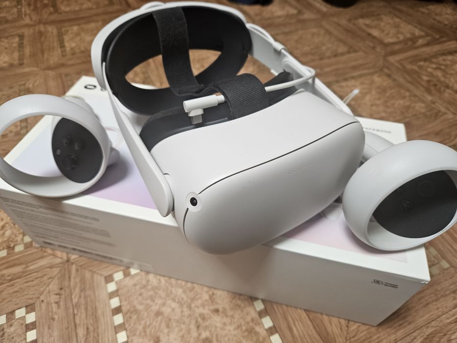 Продам Oculus Quest 2 (128 GB)