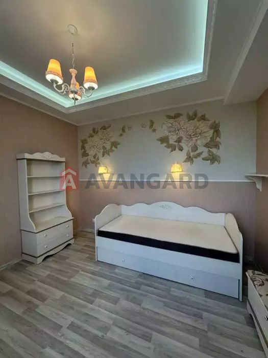 Продам 3 к кв Подземный паркинг цена 100 000$
