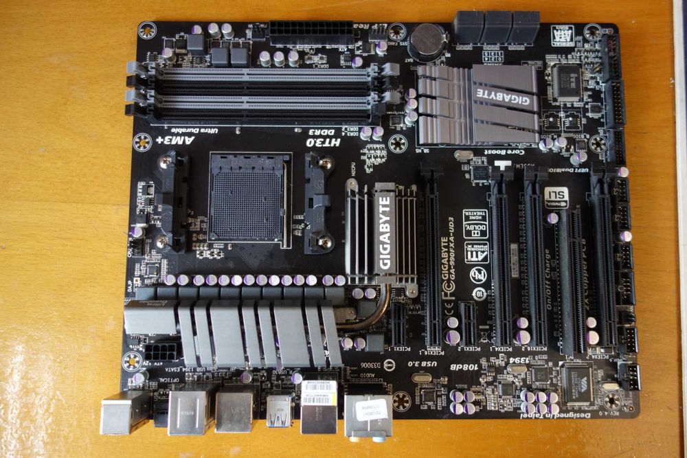 Płyta Gigabyte GA-990FXA-UD3 Rev. 4.0