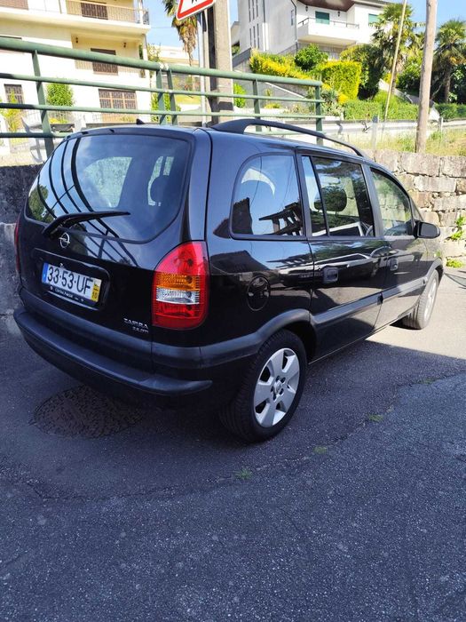 Opel Zafira A 2.2 DTi 125cv (2002) – 7 Lugares Espaçosa e Económica