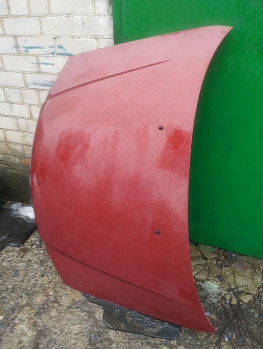 капот RENAULT Scenic фольксваген гольф  славута Шевроле Лачетти