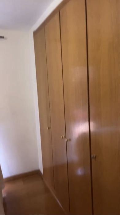 Arrenda-se quarto