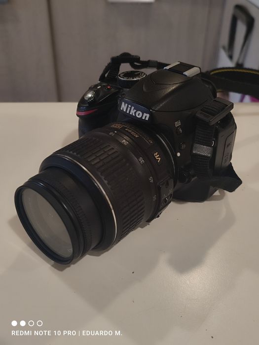 Nikon D3200+carregador e 2 baterias como nova 21mil disparos