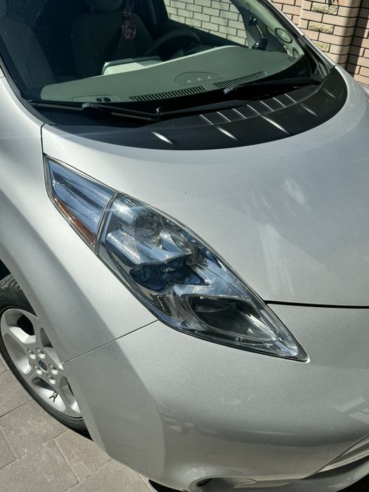 Продаж Nissan Leaf