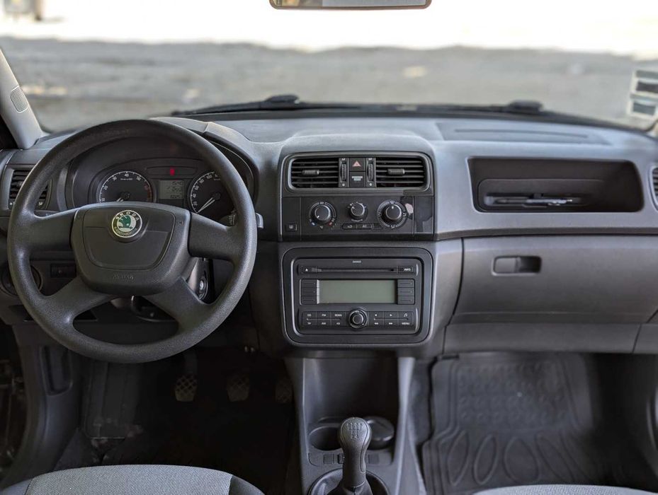 Skoda Fabia 1.2 HTP Gasolina - 61000Km