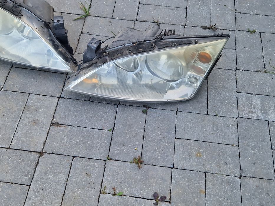 Lampa ford mondeo mk3