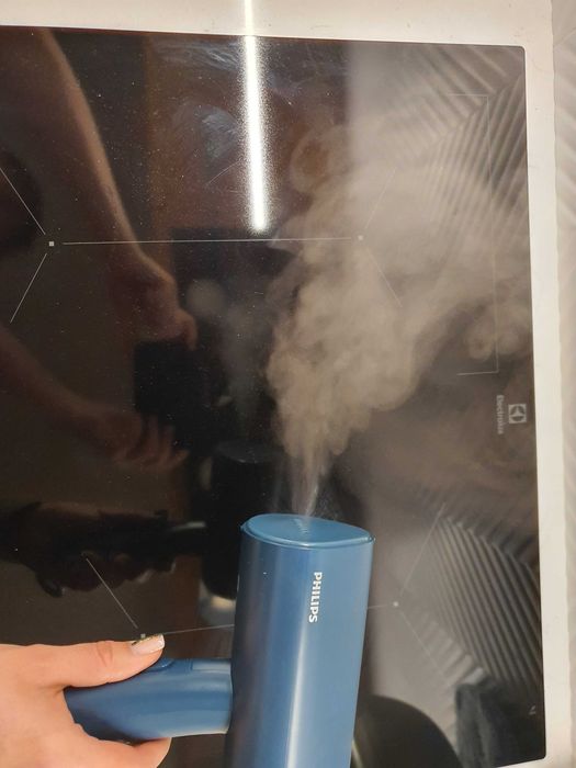 Parownica Steamer Philips STH3020 Seria 3000 Składana Żelazko Podróżne