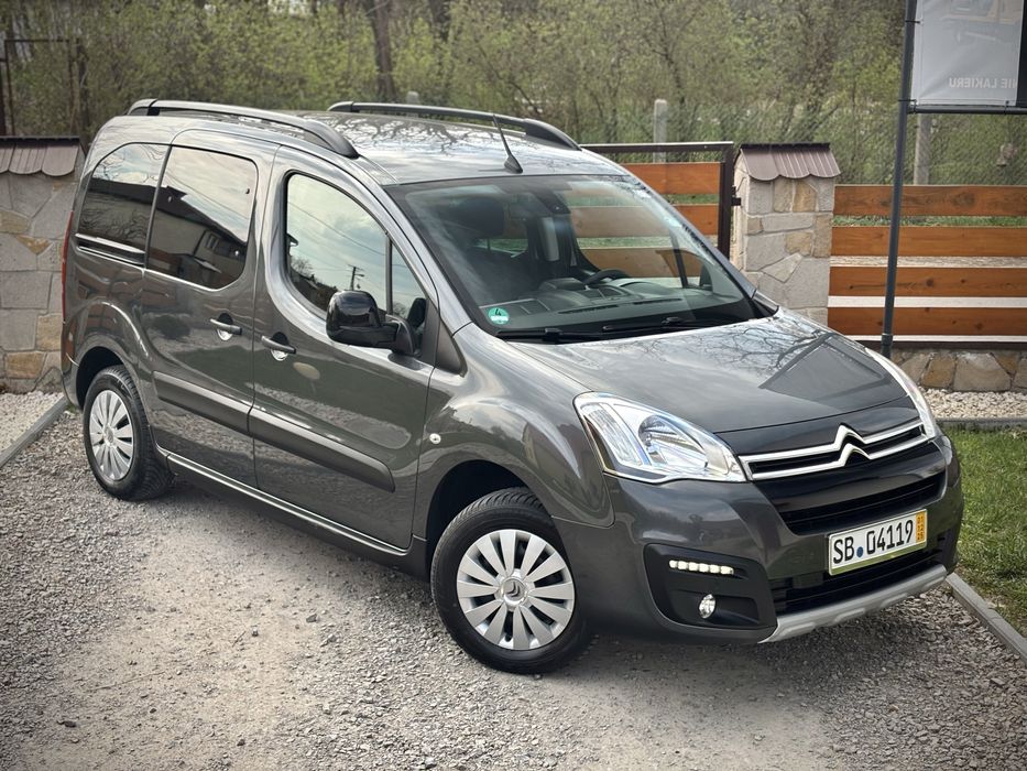 | Citroen Berlingo Multispace | 2015r 1.6 HDI 120KM | Navi | Kamera |