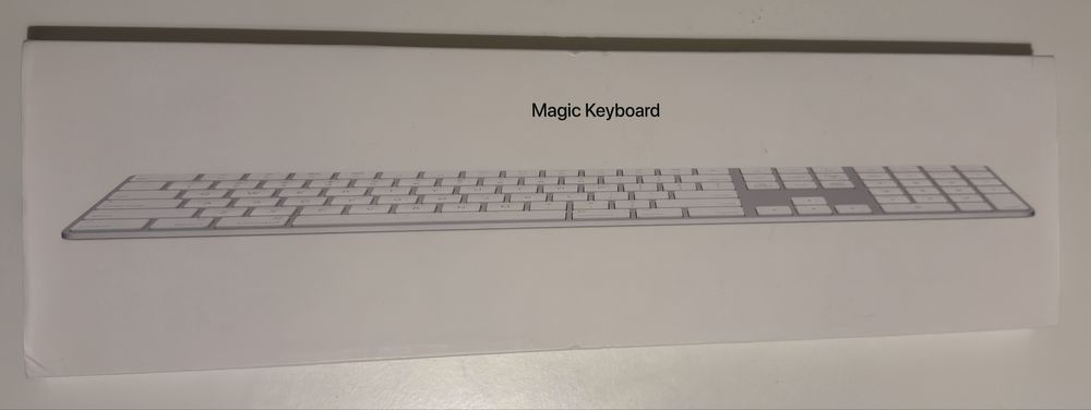 Apple Magic Keyboard PT with Numeric Keypad470648156304199680