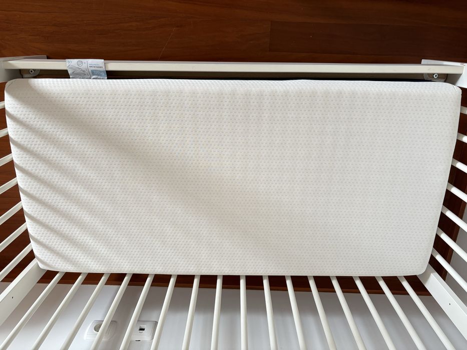 Gémeos: 2 berços IKEA Gulliver + colchões Ecus Kids 120x90 em garantia