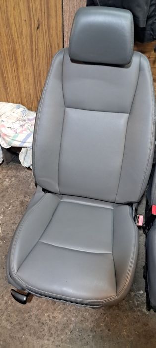 Сидіння Saab 9-3