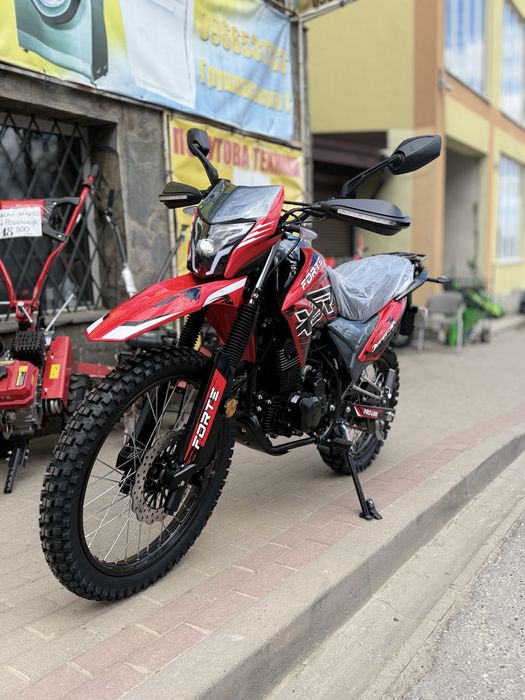 Мотоцикл CROSS 300 Forte