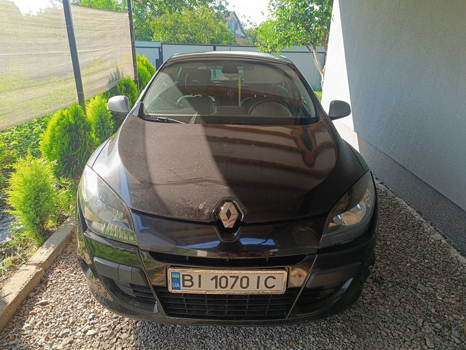 Меган 3 2010 року 1.4 бензин хетчбек