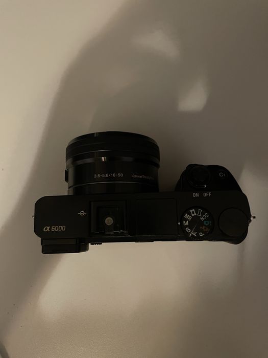 Aparat Sony A6000