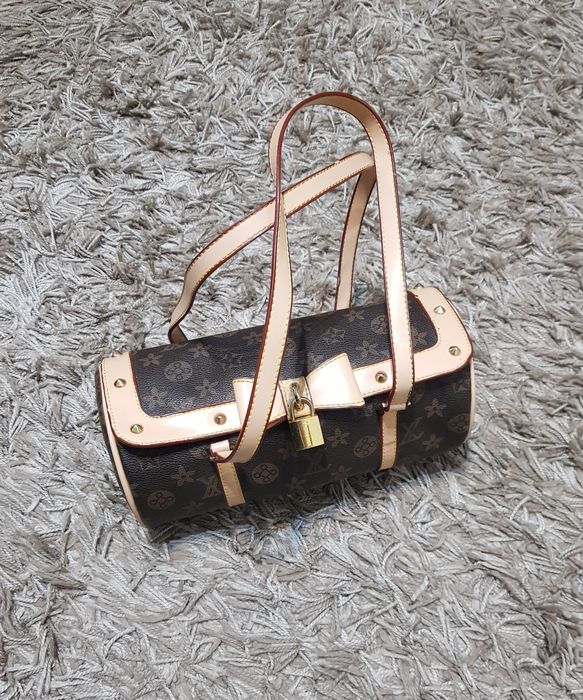 Сумка косметичка Louise Vuitton