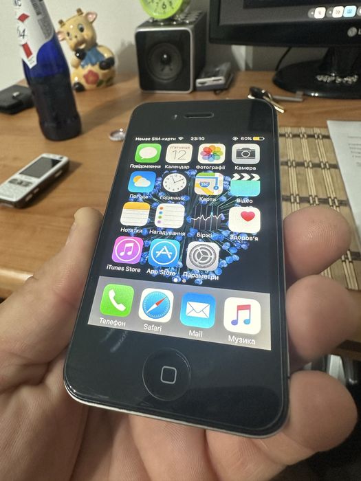 Iphone 4s …………….