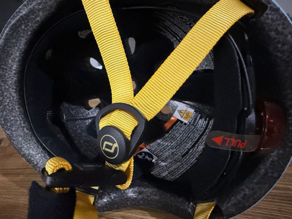 Nowy kask scoot and ride dla dziecka