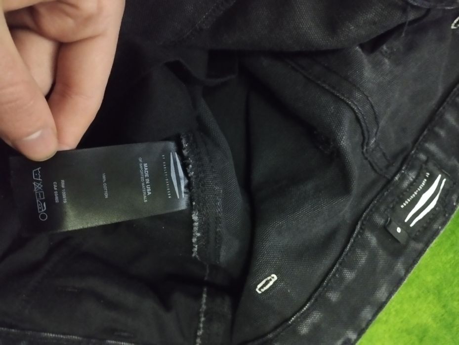 Harley-Davidson | opium; size 0
Classic Bar & Shield logo
Heavy denim