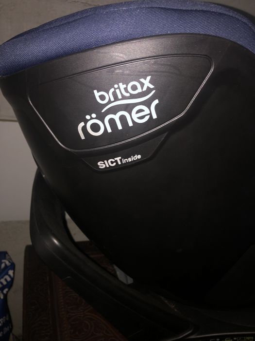 Britax Romero dualfix i-size