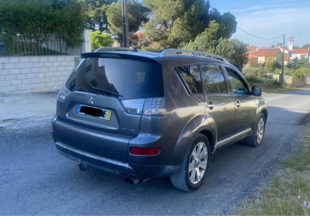 Mitsubishi outlander