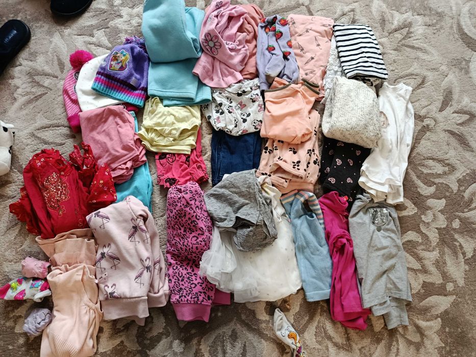 Дитячі речі для дівчаток