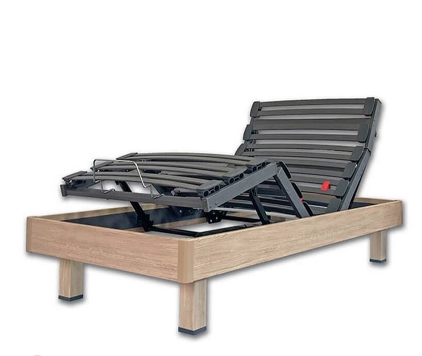 Cama articulada em ótimo estado