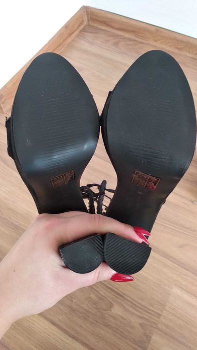 Czarne sandały rozm 38. Nie używane