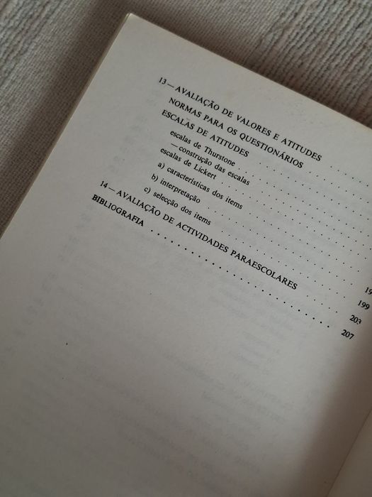Manual de Avaliação Escolar por Pedro Morales Vallejo