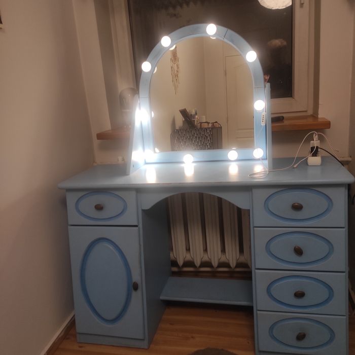 szafka toaletka z szufladami