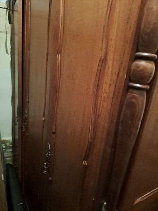 Guarda vestidos em Cerejeira