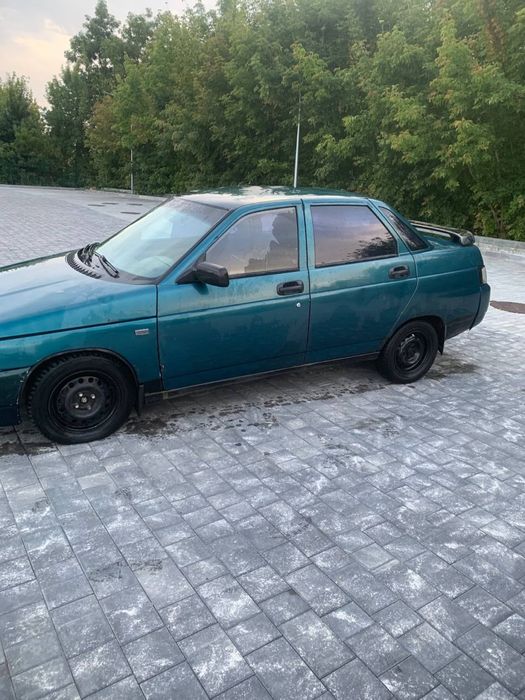 Продам ваз 2110