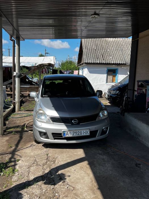Продам Nissan Tiida