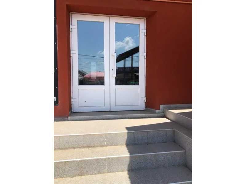 Приміщення на першому поверсі, 21,5 м², вул. Незалежності, 42Е