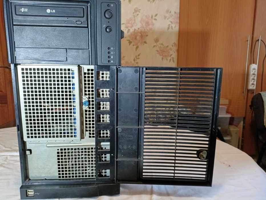Server IBM S5500HCV
