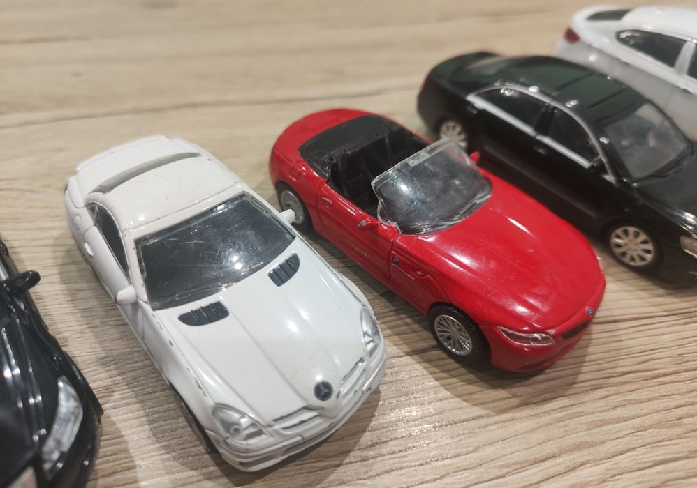 Zestaw aut zabawka Rastar 1:43