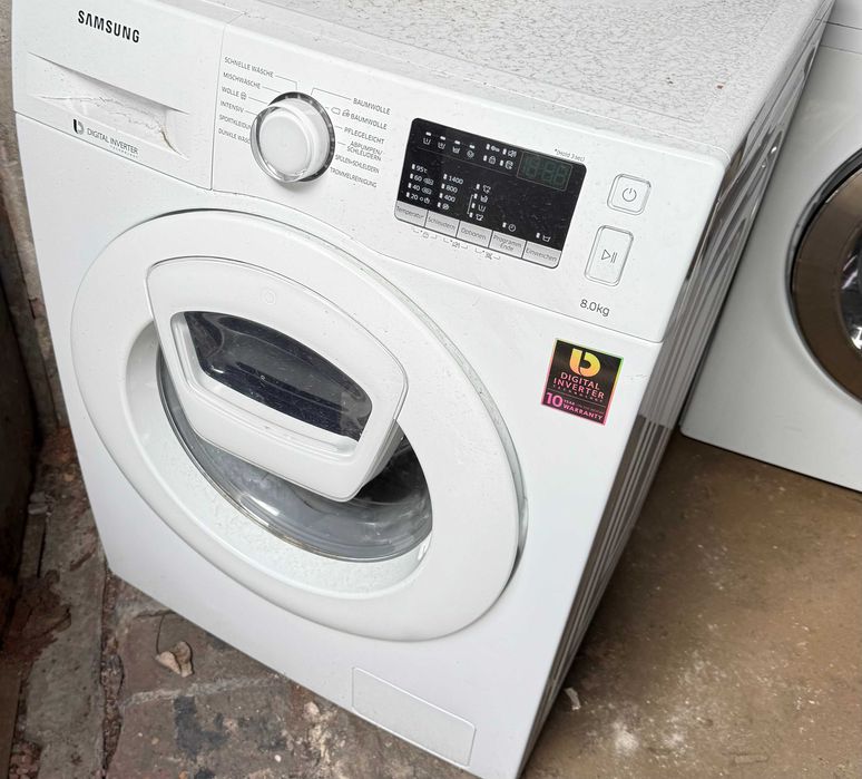 Pralka Samsung, dokładanie prania, stan bardzo dobry