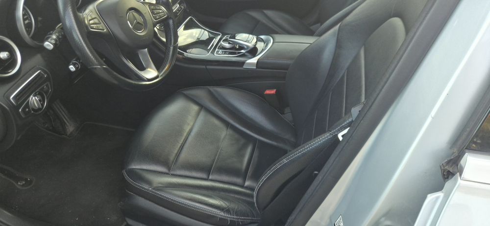 Mercedes c180 carregada de extras