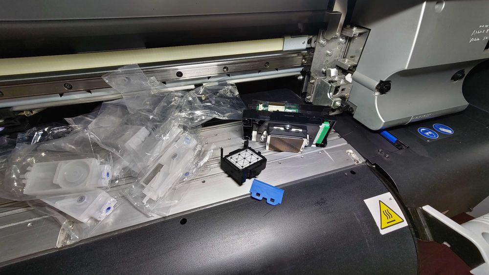 Ploter Tnąco-drukujący Mimaki CJV30-160 nowa głowica, gwarancja 12 m.