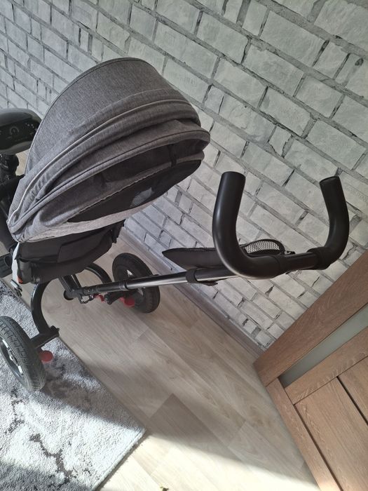 Продам 3 колесний велосипед з батьківською ручкою