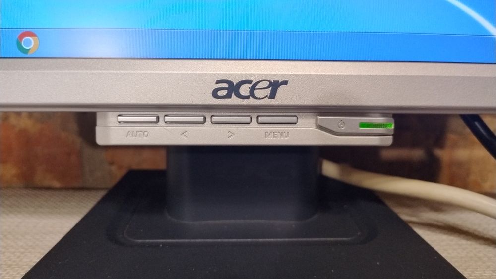 Монитор Acer AL1716s