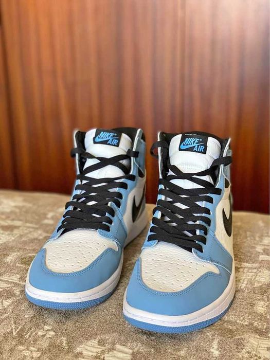 Air Jordan 1 University Blue tam 45