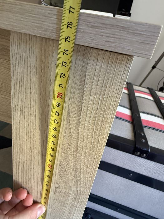 Vendo mesa  de jantar extensivel  para 6 + 2 pessoas
