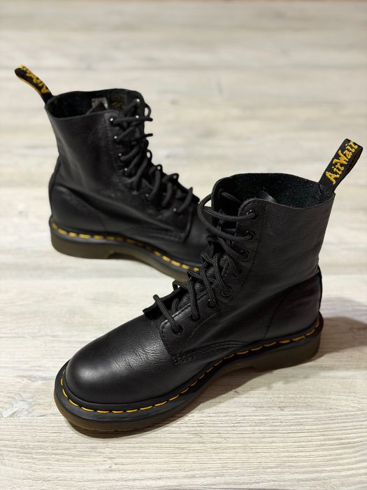 Жіночі шкіряні черевики Dr. Martens 1460 Pascal оригінал розмір 38