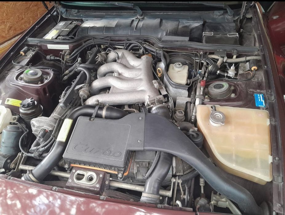Porsche 944 turbo 250cv