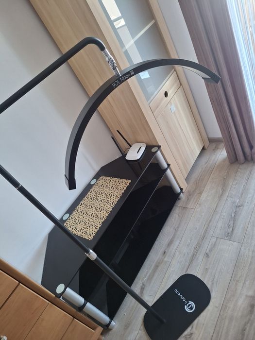 Lampa do robienia rzęs  Pol Moon III