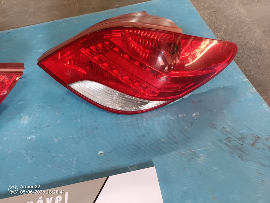 Farolim Peugeot 207 fase 2