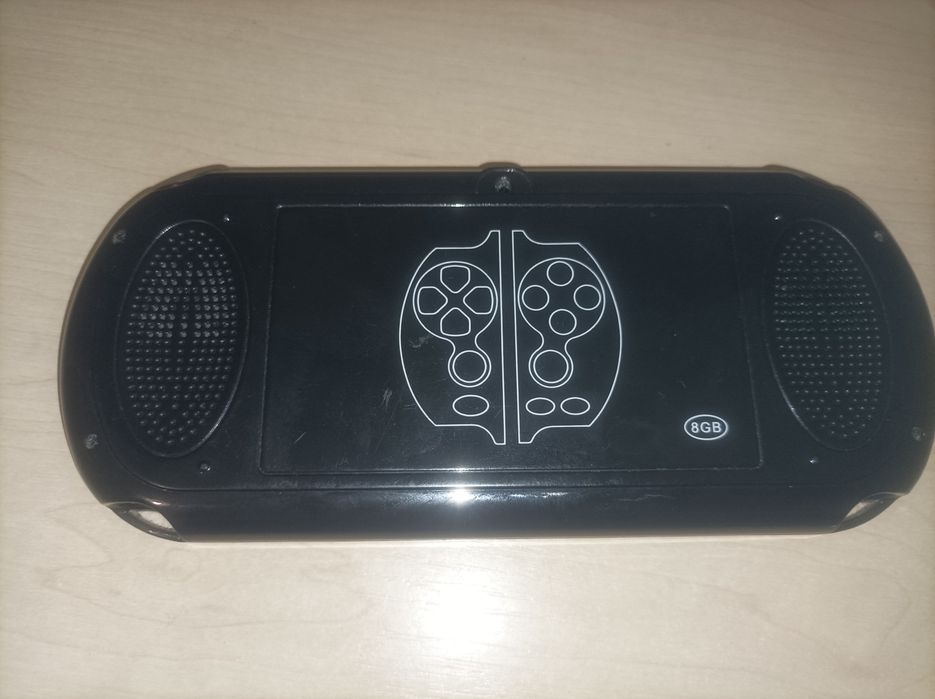!ТОРГ! Продам Китайську PS Vita з додатково встановленими іграми